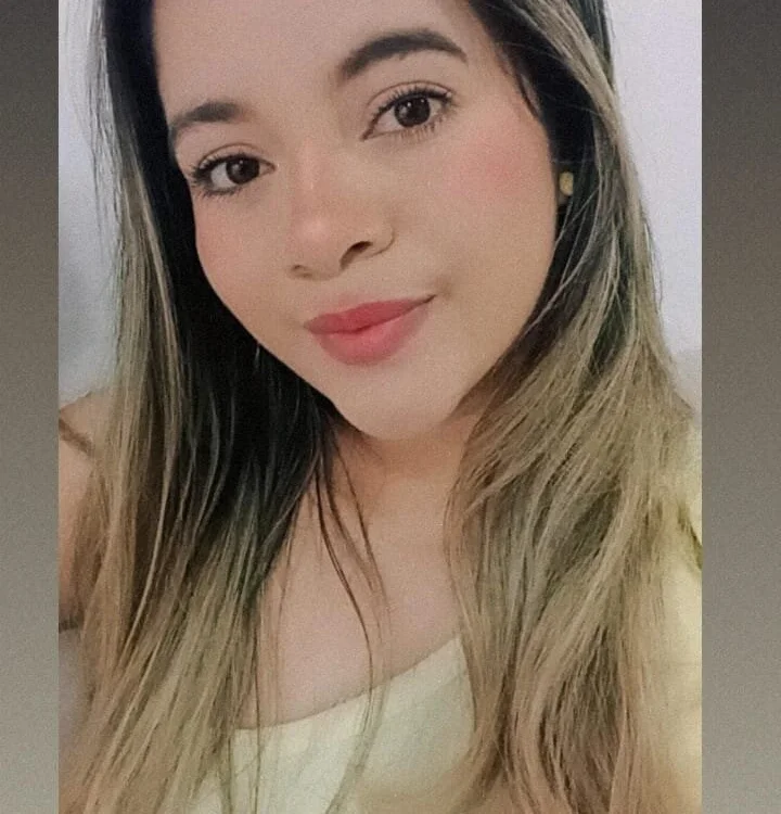Leidy_2026 Adlı Modelin Çevrimdışı XXX Sohbeti