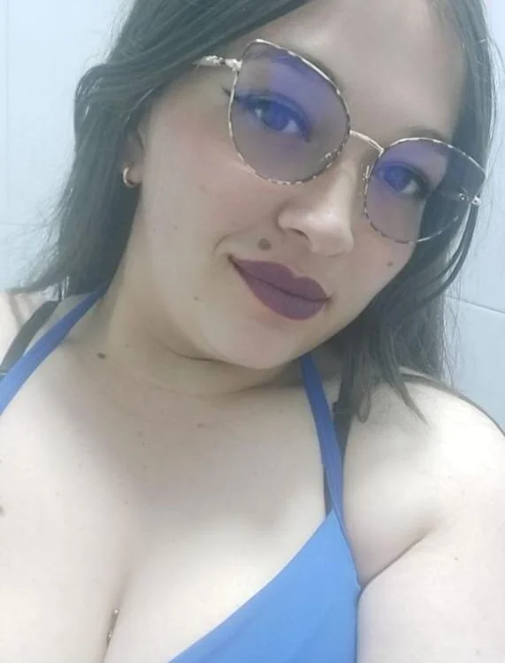 cataleyah_tk's Offline Chat Room