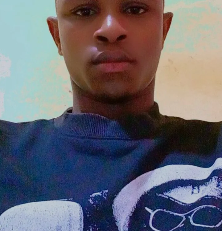 swthairydic Adlı Modelin Çevrimdışı XXX Sohbeti