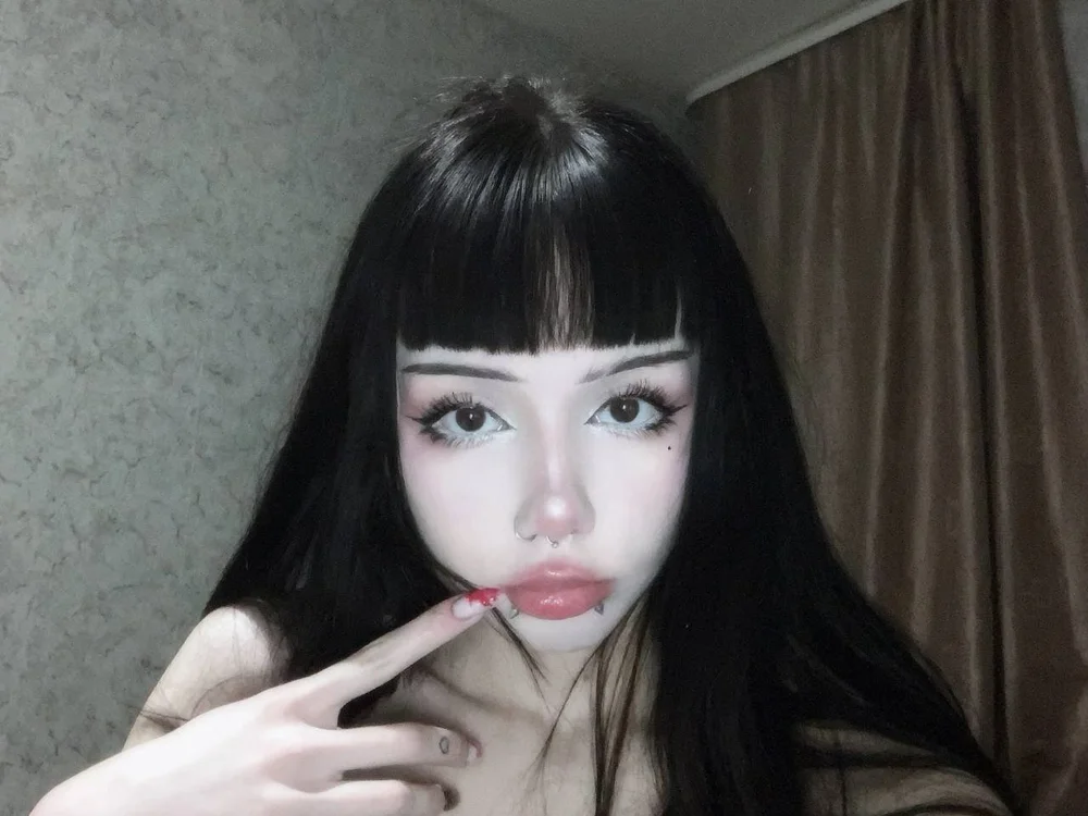 Offline chatovací místnost Kitty_Shawty