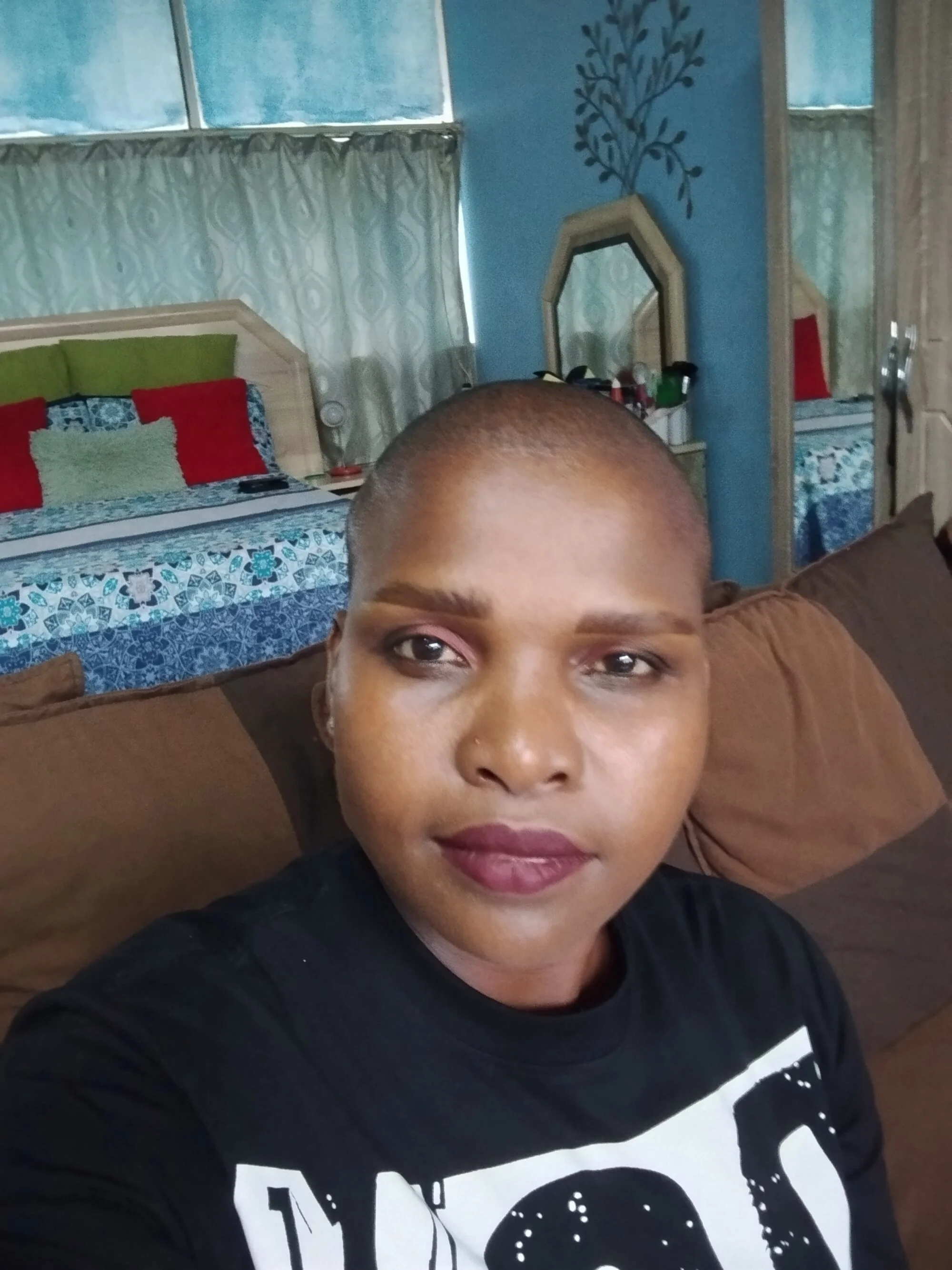 Lustybusty4 live webcam