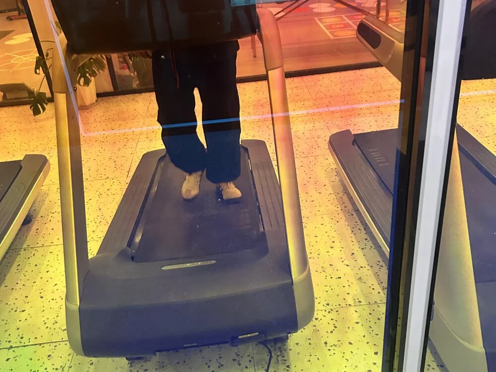 Offline XXX chat STR-100