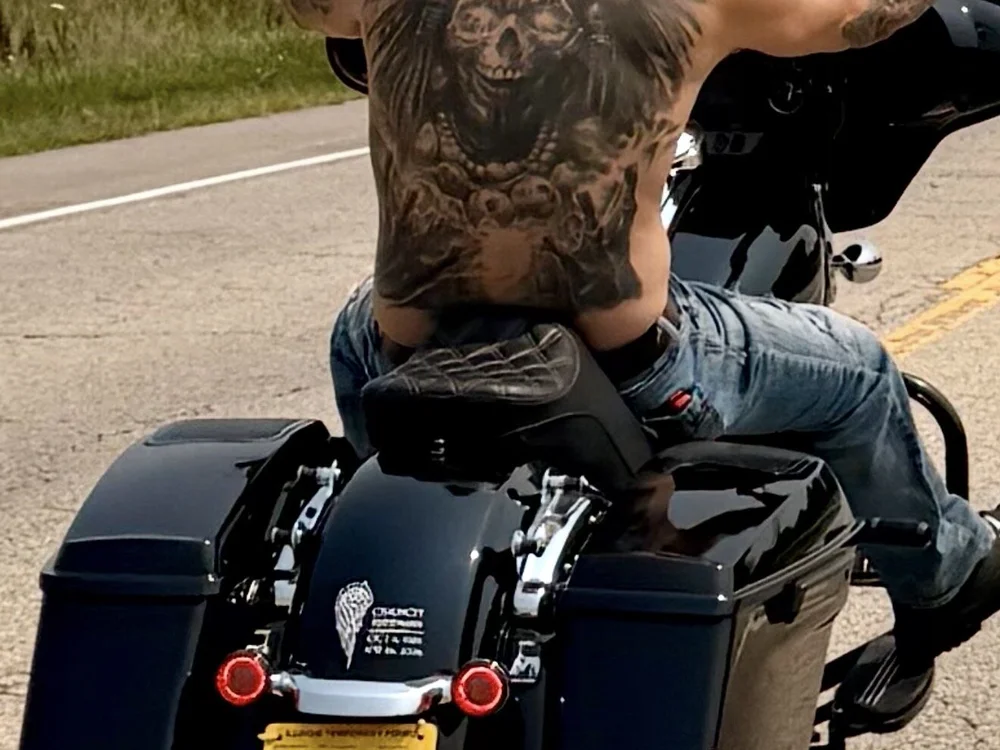 Slickdick1990 Chat XXX offline