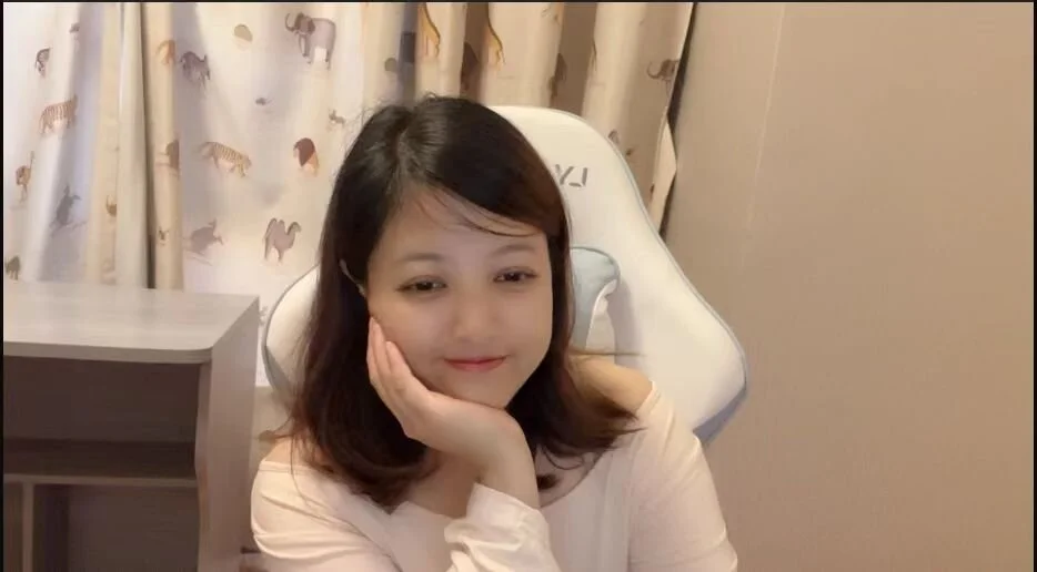 Julyyyds1 offline chatrum