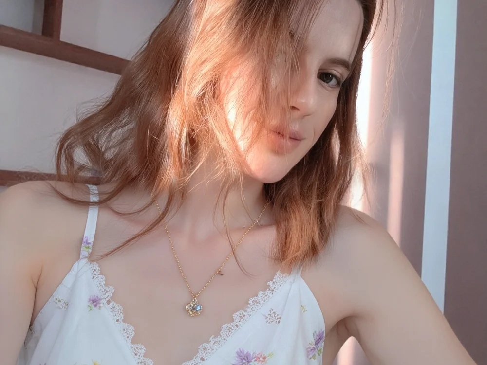 Lisa_sweetheels Offline XXX-chat