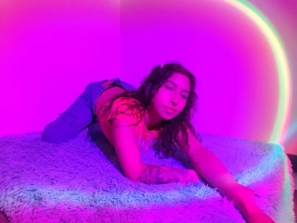 Genesis_Crazy's Offline XXX Chat