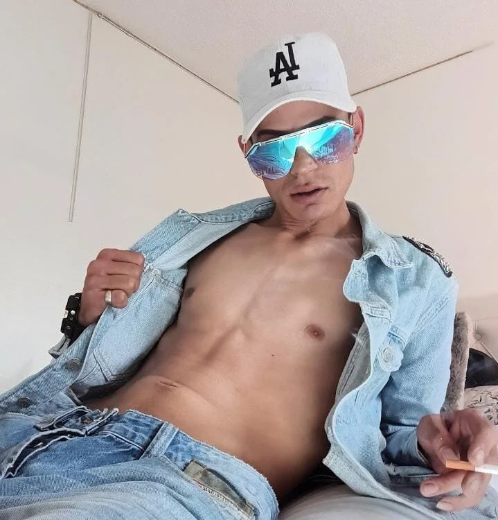 Antony_Klein offline chatrum