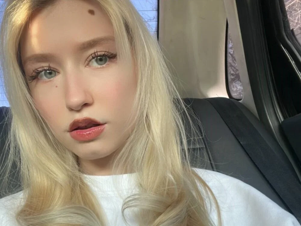 Arveni's Offline XXX Chat