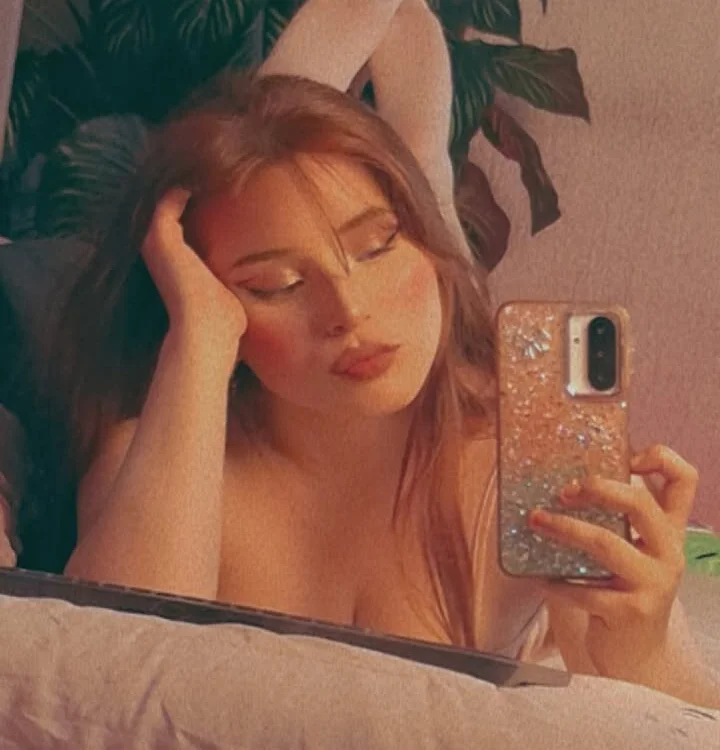 RedBunny1n Offline XXX chat