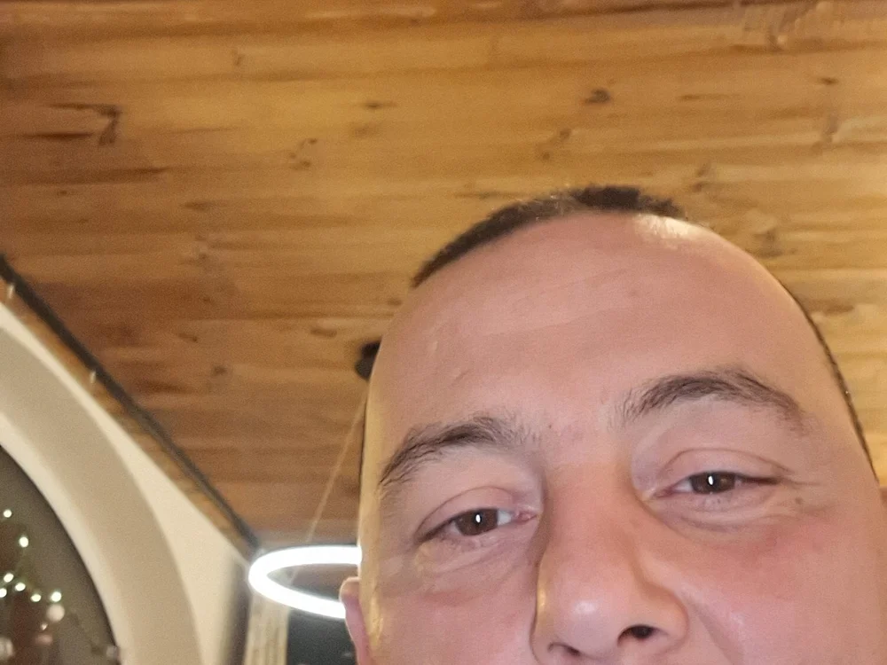 fistingslut44's Offline XXX Chat