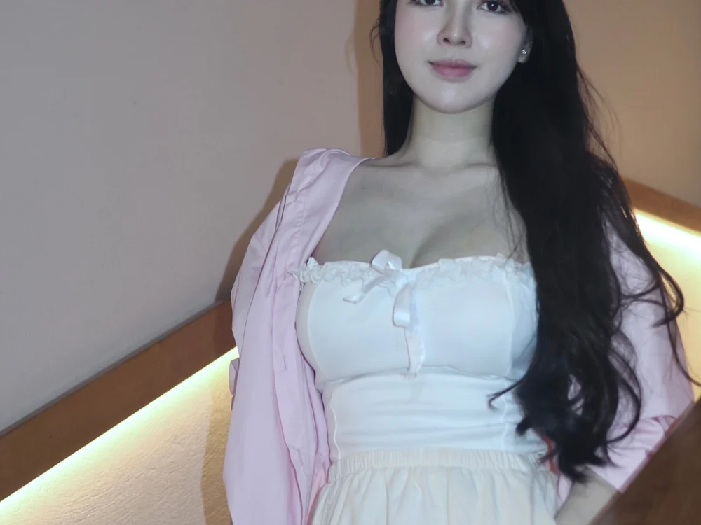 CandieRosie's Offline XXX Chat