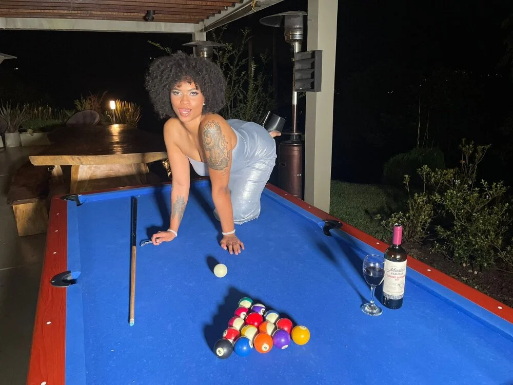 TIIARAMACE 離線 XXX 聊天