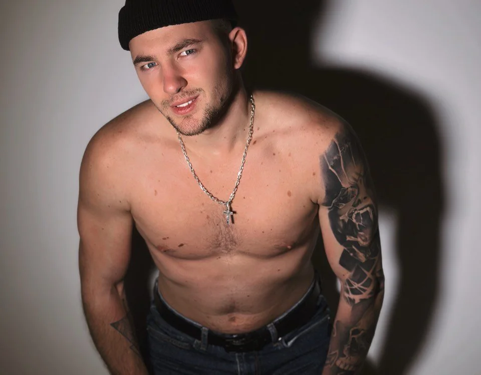 แชท XXX ออฟไลน์ของ BLue_eyed_Bully