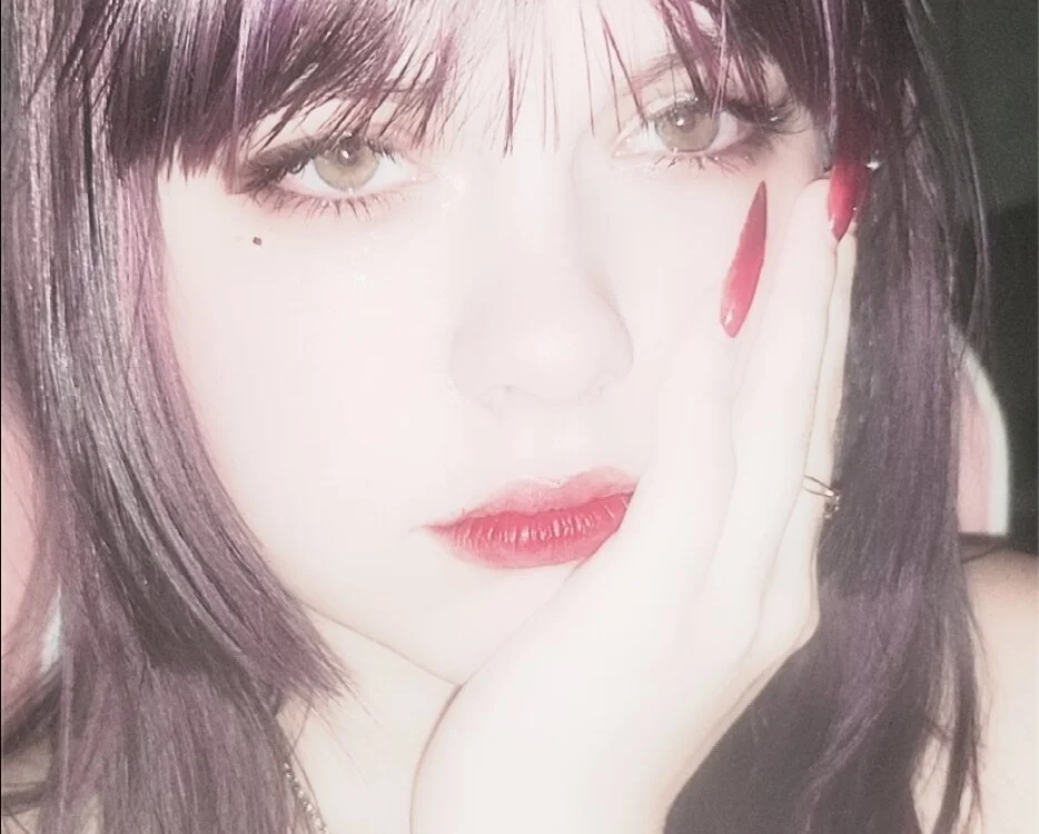 KristiBloomのオフラインXXXチャット