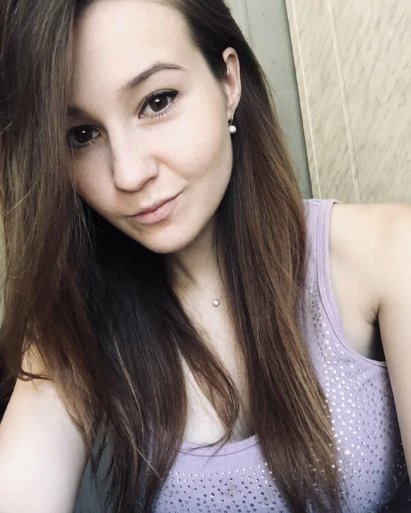 Kelly_99's Offline Chat Room