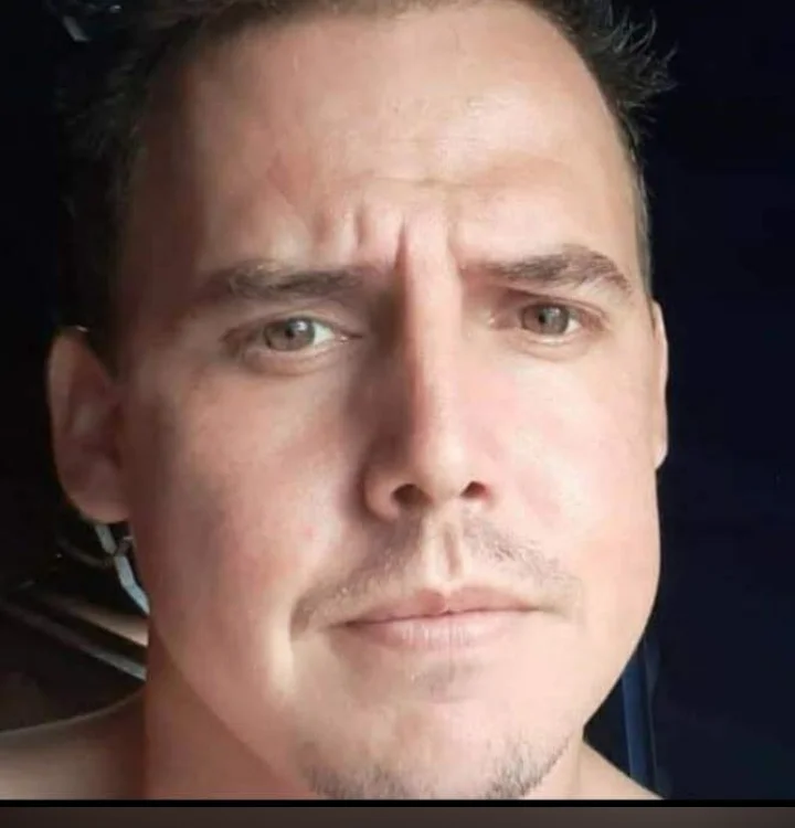 Soares1989's Offline XXX Chat