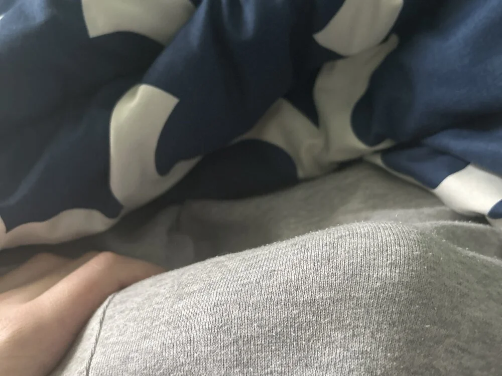 juicyj_420n Offline XXX chat