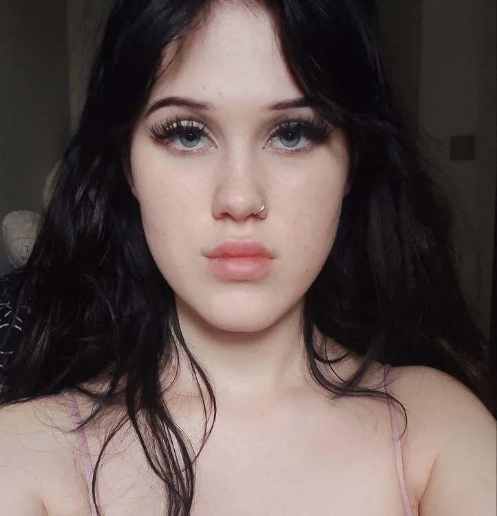 SunshineDeng's Live XXX Chat