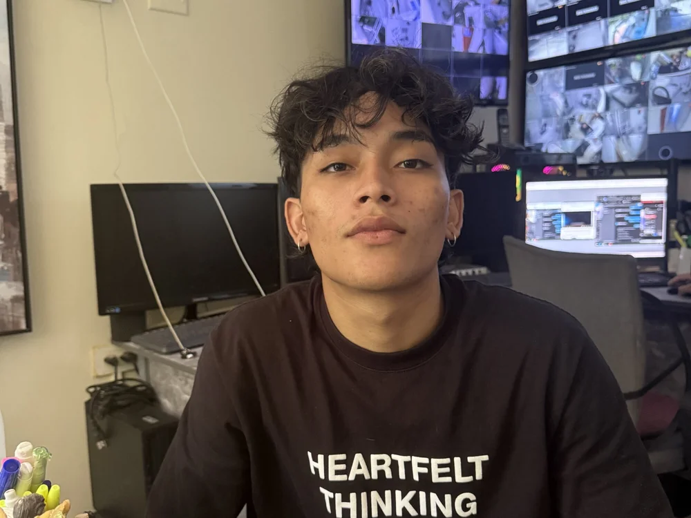 jex_chang_'s Offline Chat Room