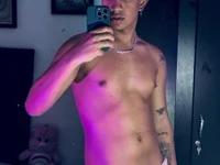 Alan_BigAss's webcam live show