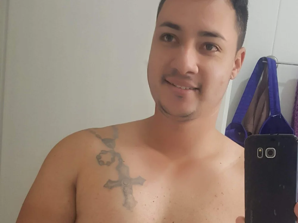 Oliverhot123 offline chatrum