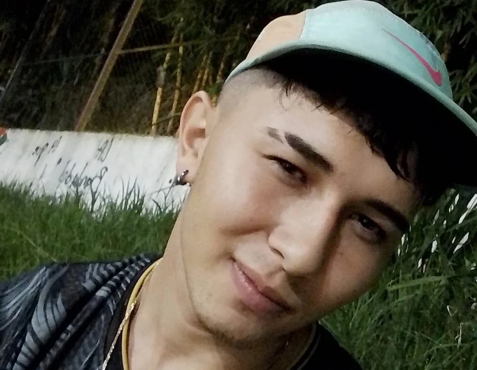 thiago_rivas' Offline Chat Room