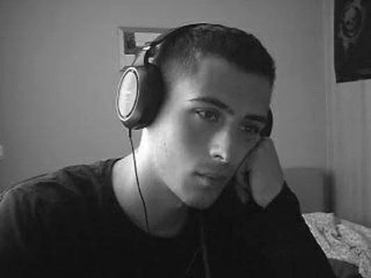 Sebq95's Offline XXX Chat