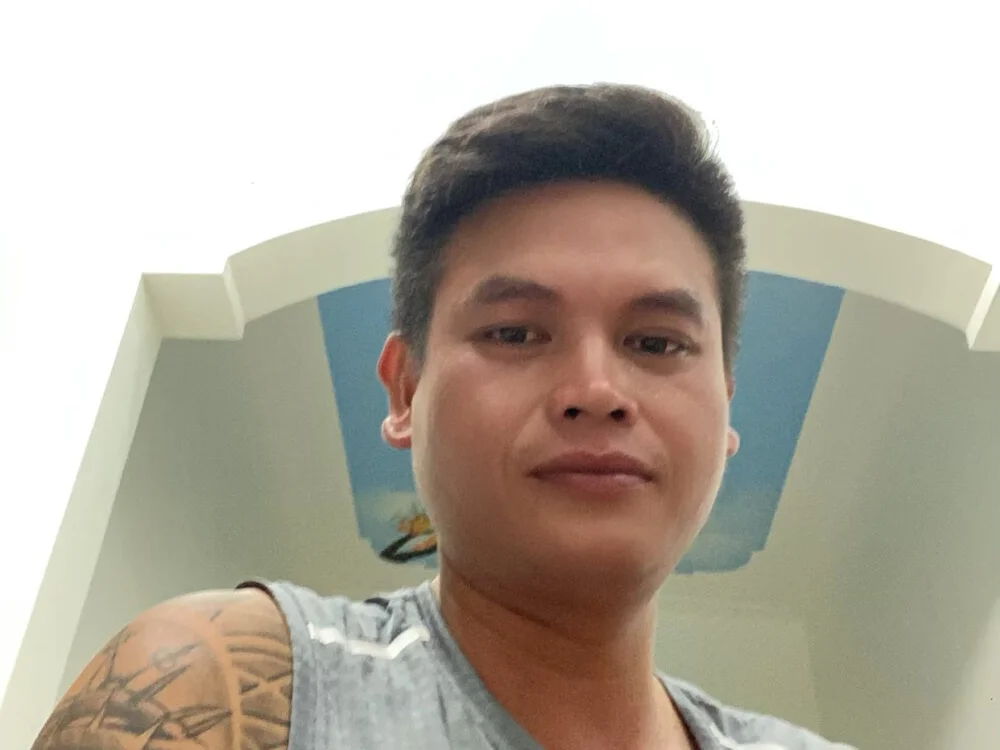 tonatranvan 离线XXX聊天