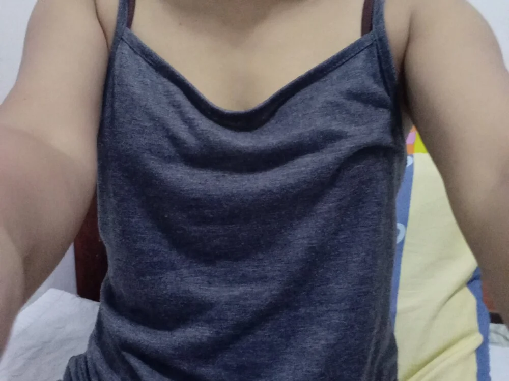 Cutie_body11 offline XXX-chatje