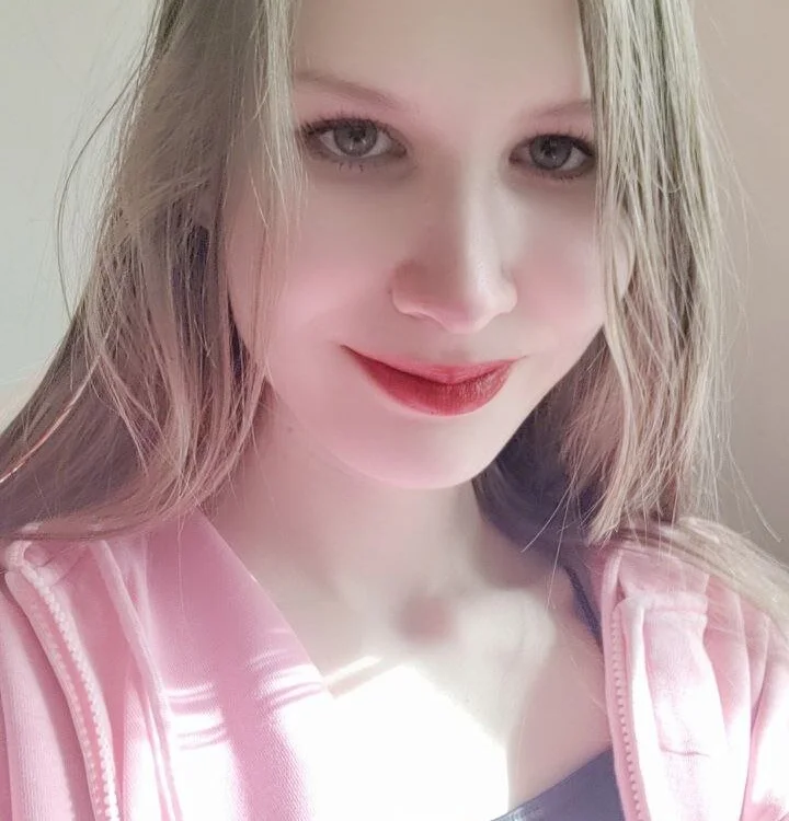 EdithaCoppedge's Offline Chat Room
