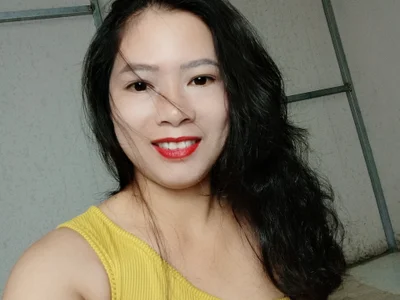 AMY9X Female C2c Chat Webcam