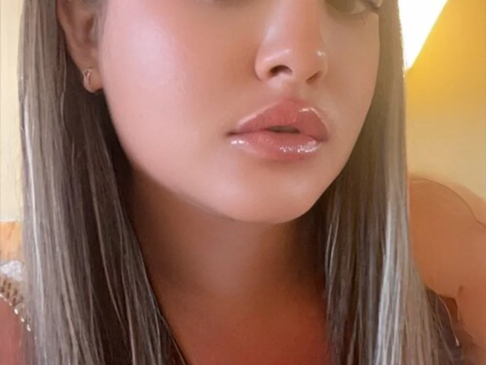 แชท XXX ออฟไลน์ของ Prill940