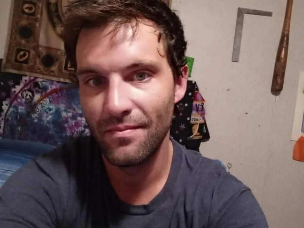 Jay958402's Offline XXX Chat