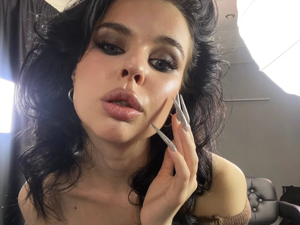 AkilahMilke Offline XXX-chat