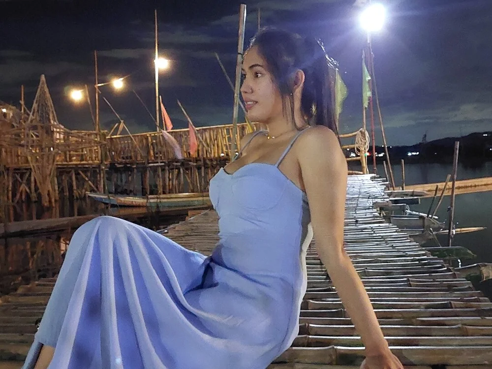 XJuanitaBananaX's most recent online preview