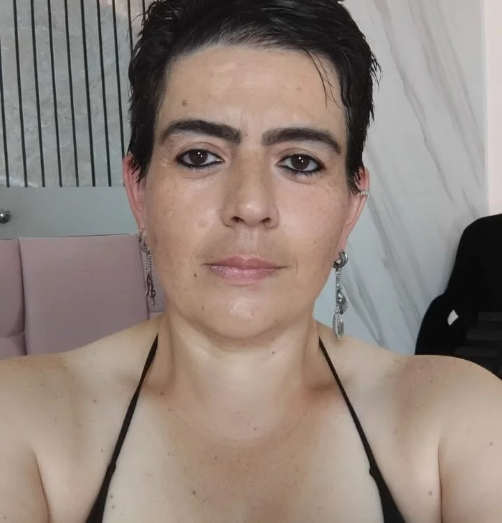 Offline chatovací místnost keyra_fox