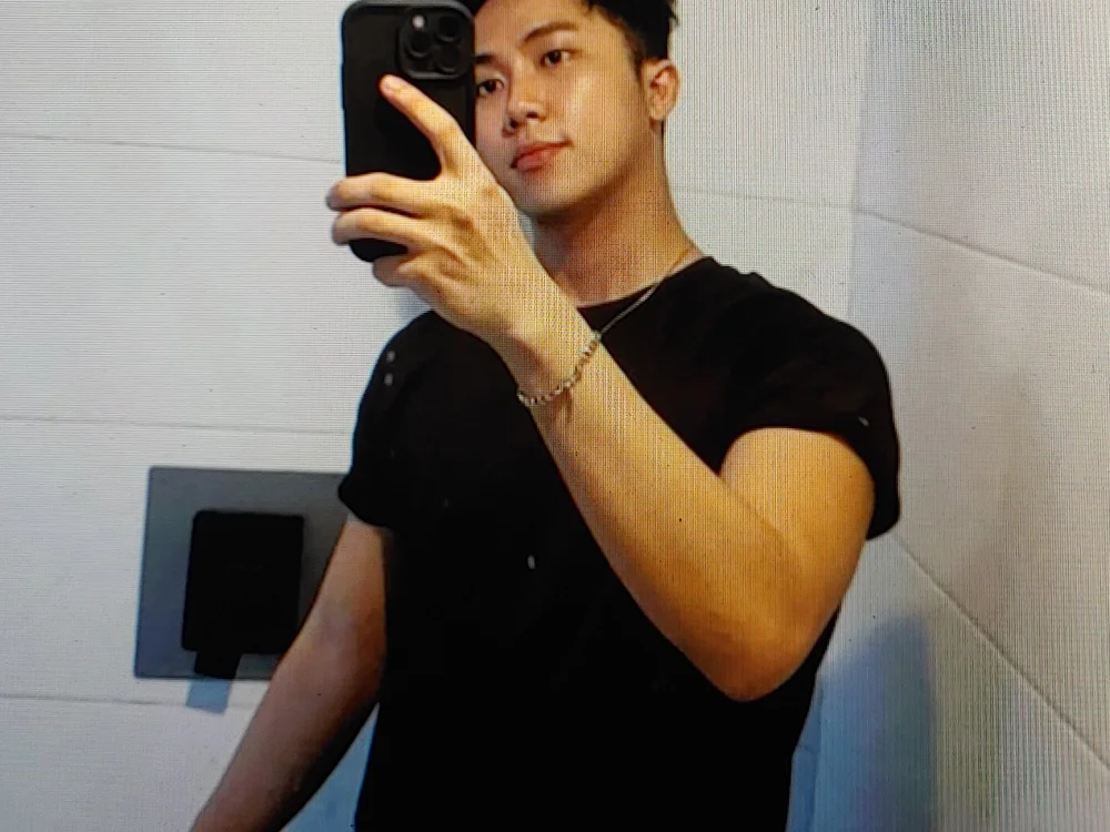 ห้องแชทออฟไลน์ของ Lethimcook205