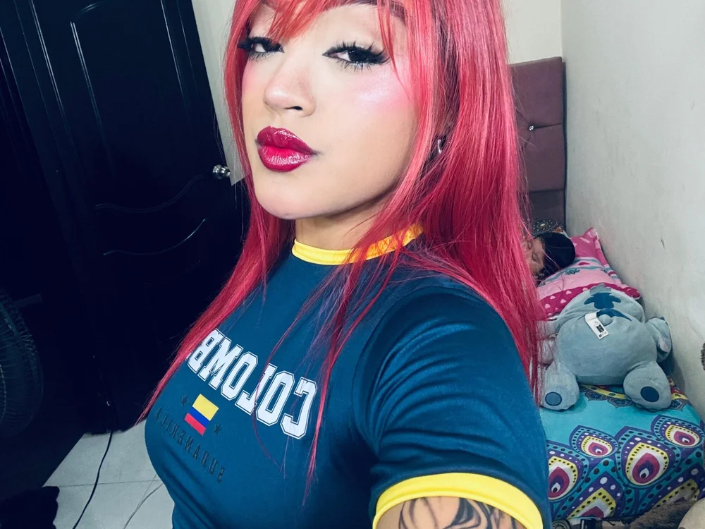 niikol_0 Offline XXX-Chat