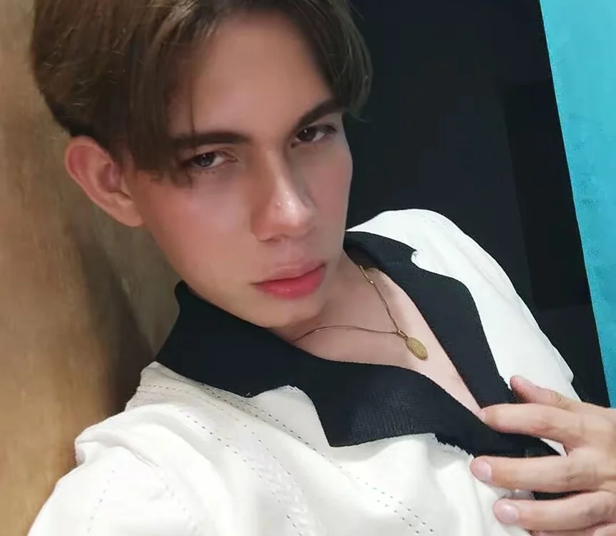 DereckTwink অফলাইন XXX চ্যাট