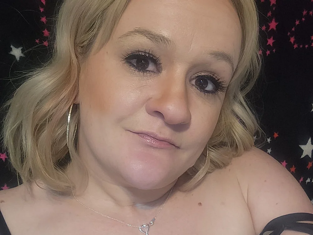 amateurbae87's Offline XXX Chat