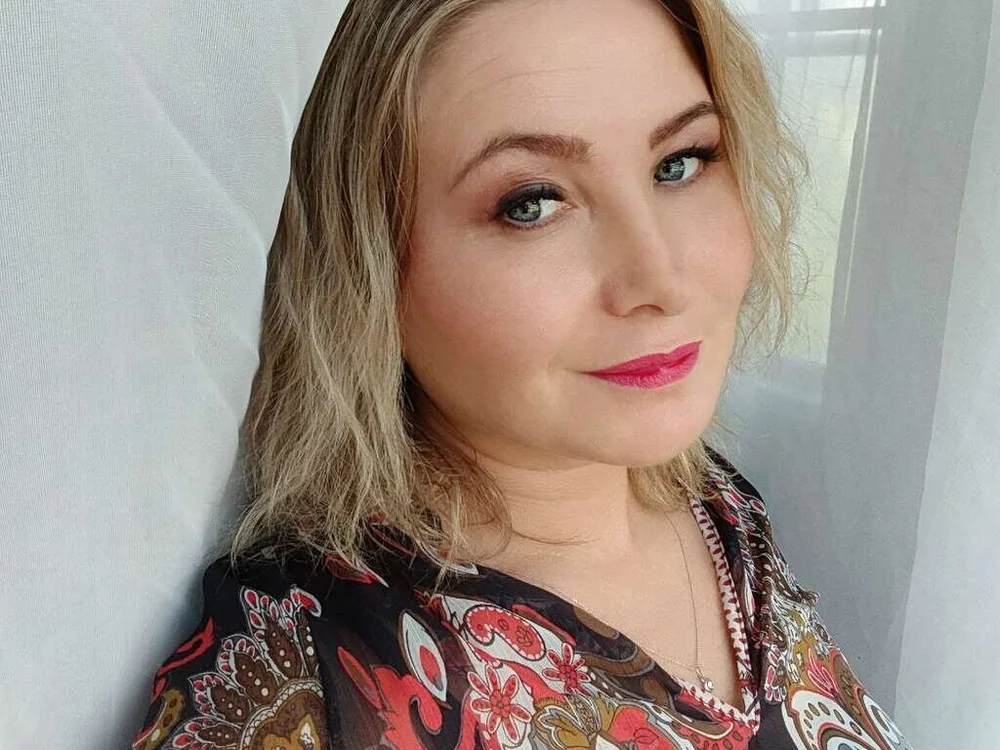 DonnaRodgers' Offline Chat Room
