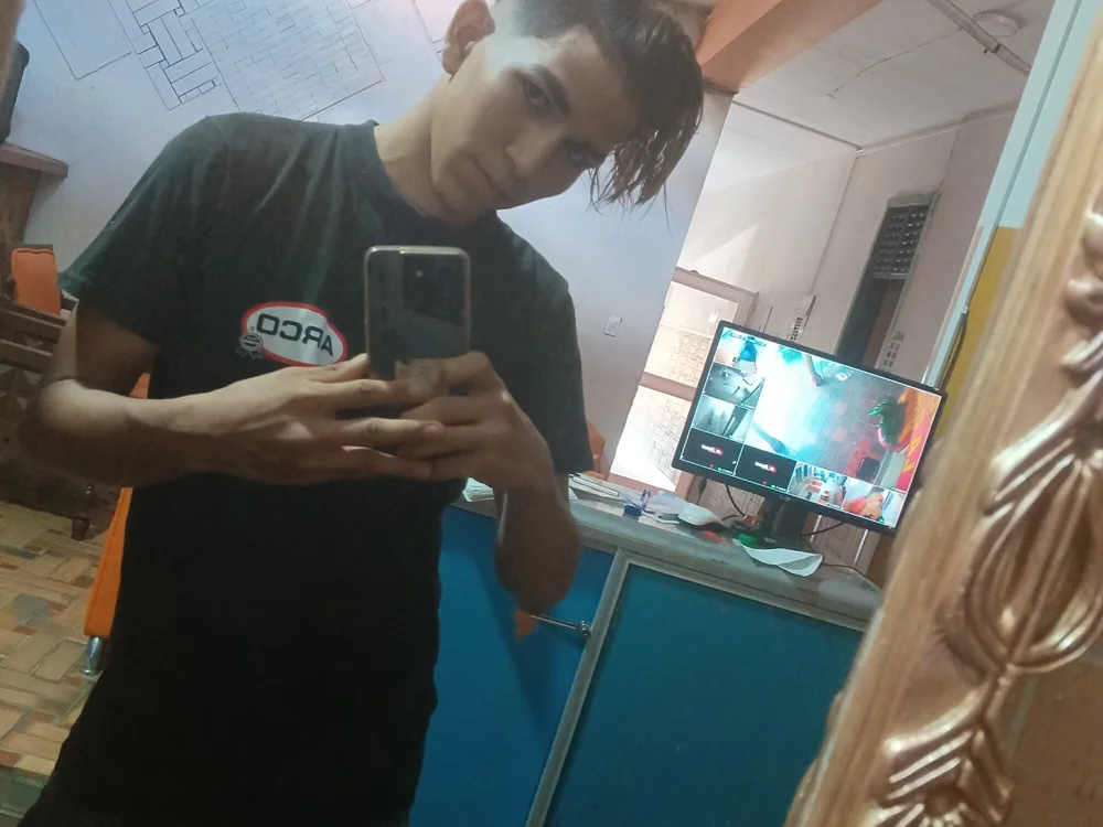 El_tio_16 offline chatrum