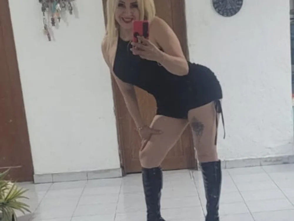 gabygdl's Offline Chat Room