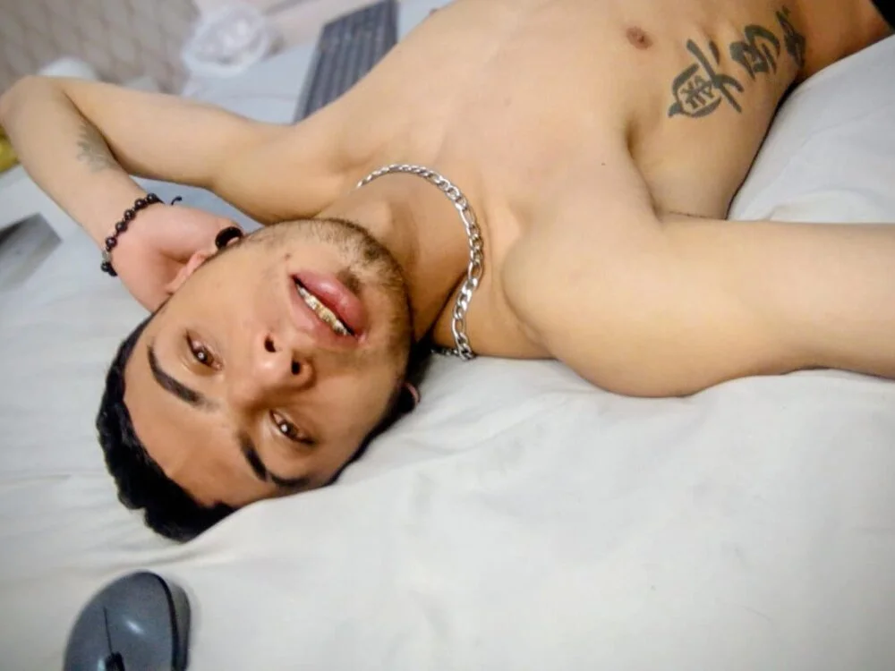 Mollly_n_david – Offline XXX chat