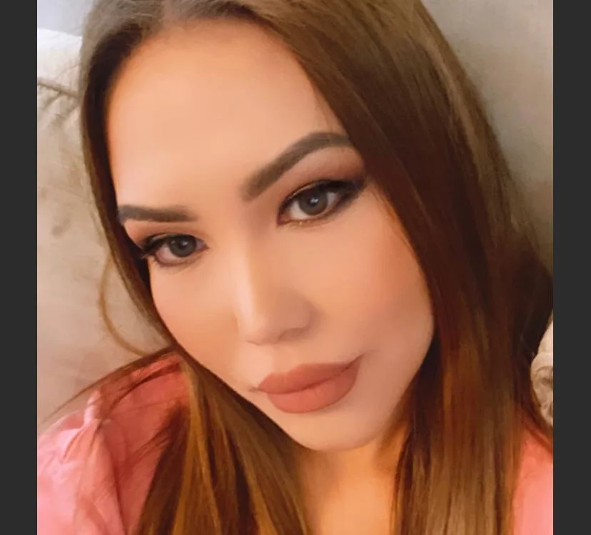 gigi_333's Offline Chat Room