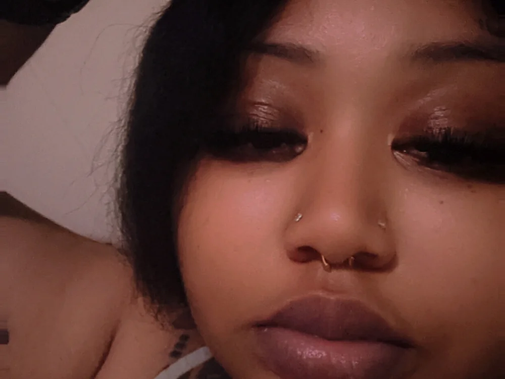 purplerain66x Chat XXX offline