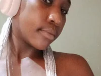 ChocolateDarkQueenのライブXXXチャット