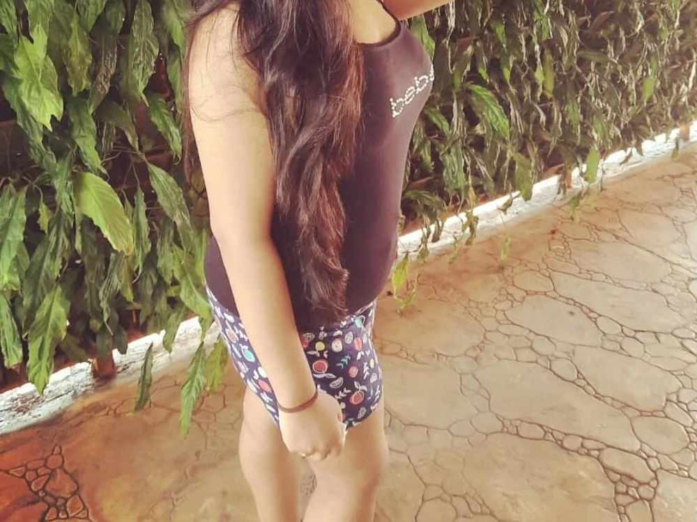 Meghnaaaaaa's most recent online preview