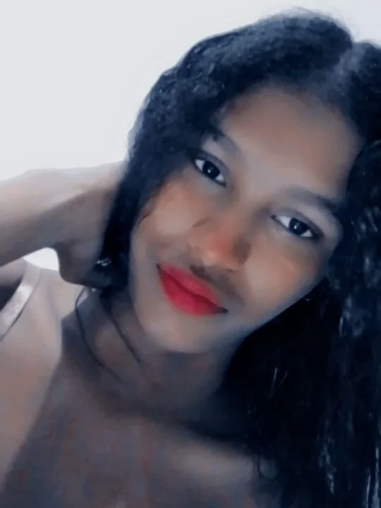 Pinkyhot_69's Offline XXX Chat