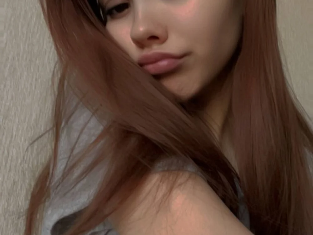 LouanneBrant Offline XXX-chat